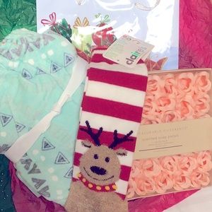 Gifts to go, for a special person, NWT